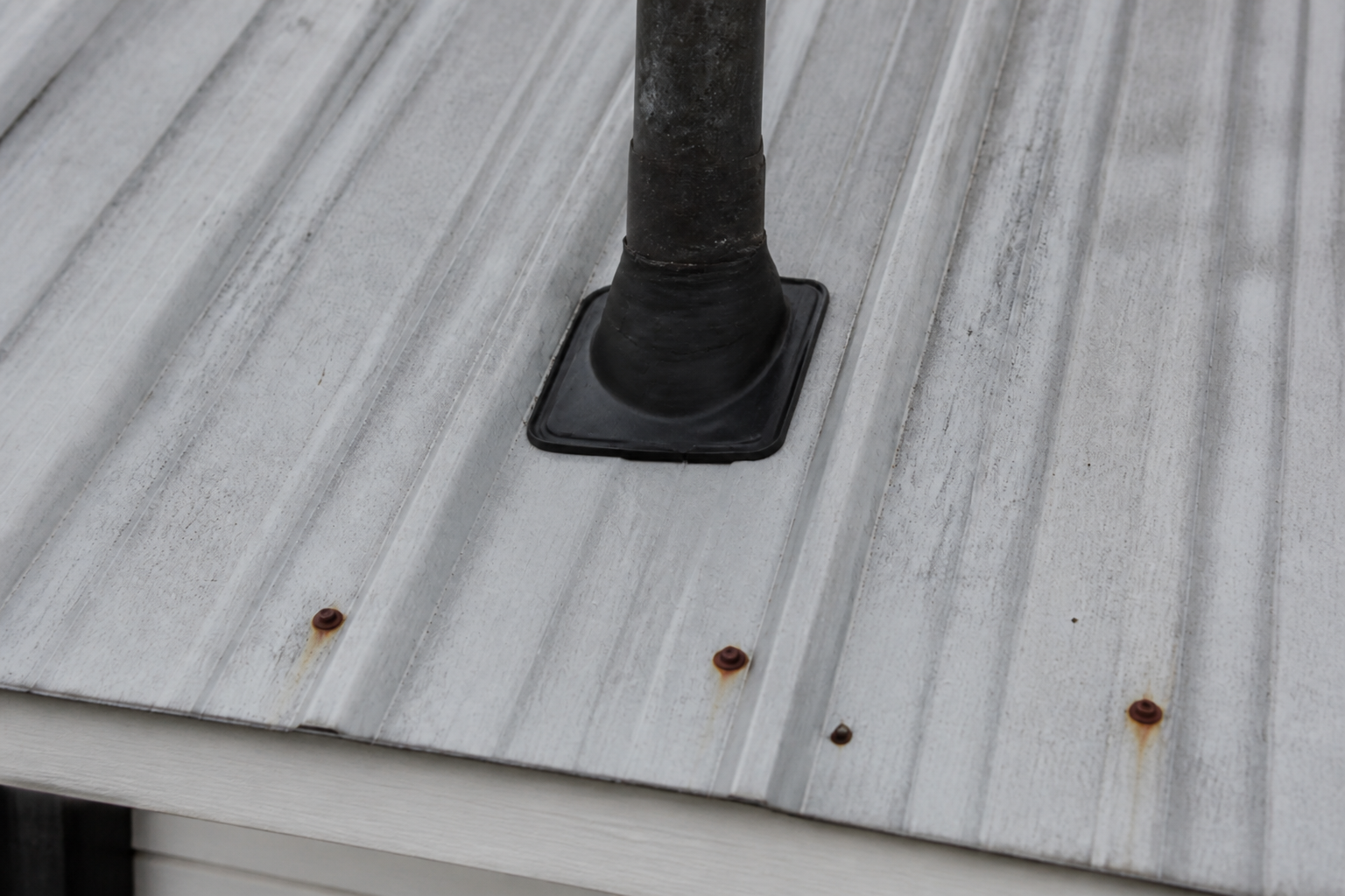 Matching technical detail after work on a roofing scenario typical of Langley acreage farmhouses