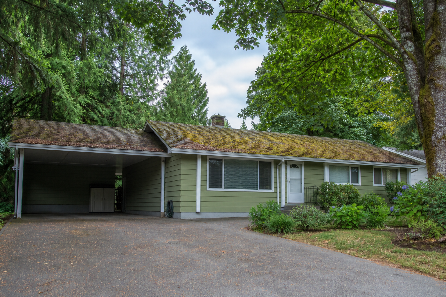 Establishing property view before work on a roofing scenario typical of West Coquitlam ranchers