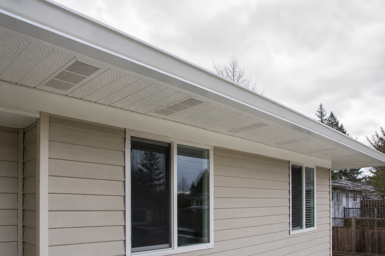 Matching technical detail after work on a roofing scenario typical of Burnaby split-level homes